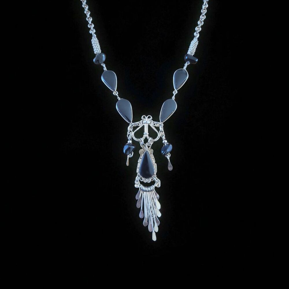 Traditional Peruvian Necklace Teardrop Onyx 20"